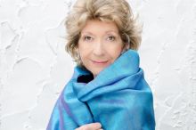 Felicity Lott