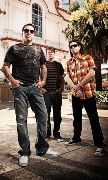 Smash Mouth — Biography, Discography, Albums & Expert Reviews
