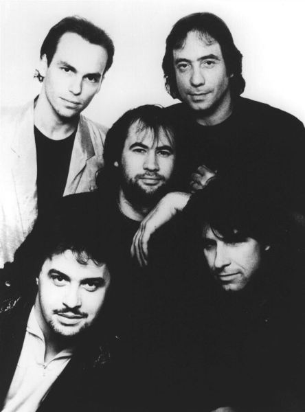 Steve Rothery — Biography, Discography, Albums & Expert Reviews