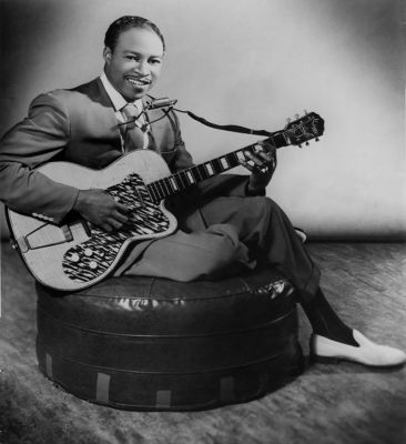 Jimmy Reed — Biography, Discography, Albums & Expert Reviews