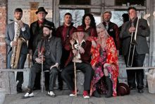 Squirrel Nut Zippers