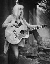 Emmylou Harris