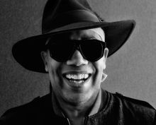Satoshi Tomiie — Biography, Discography, Albums & Expert Reviews