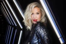 Tess Henley - Easy To Love - YouTube