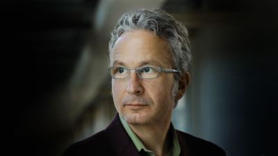Christopher Dell