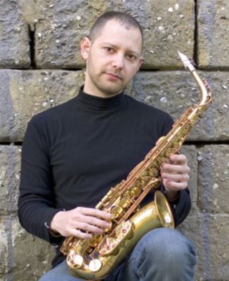 Tevet Sela