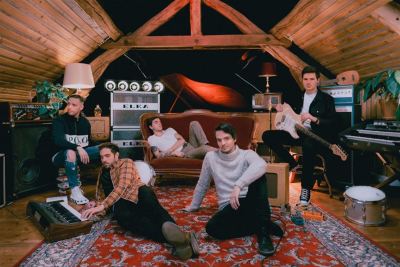 Chunk! No, Captain Chunk!