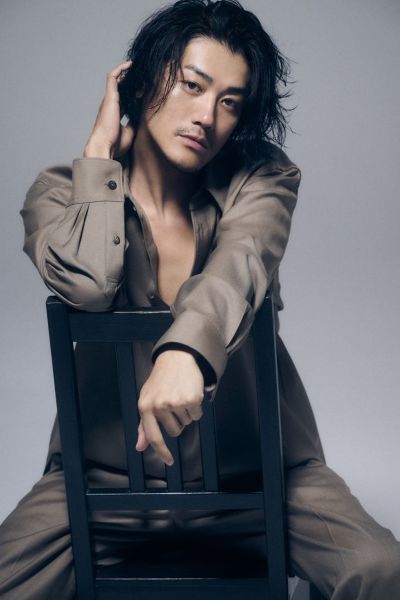 Jin Akanishi — Biography, Discography, Albums & Expert Reviews