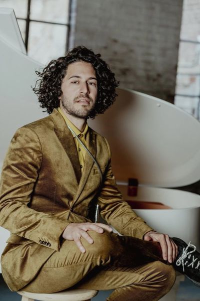 Emmet Cohen — Biography, Discography, Albums & Expert Reviews