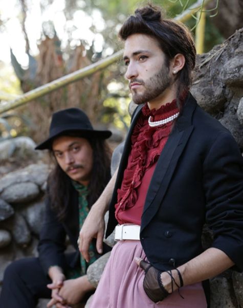 Silk Rhodes — Biography, Discography, Albums & Expert Reviews