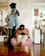 Holy Hive — Biography, Discography, Albums & Expert Reviews | AllMusic