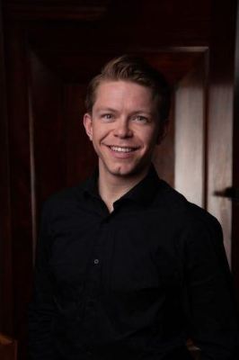 Toby Ward