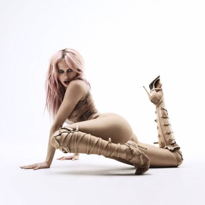 Adéla — Biography, Discography, Albums & Expert Reviews | AllMusic