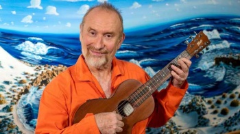 Colin Hay Discusses Men at Work, His Solo Career, and the Music Biz [Part One]