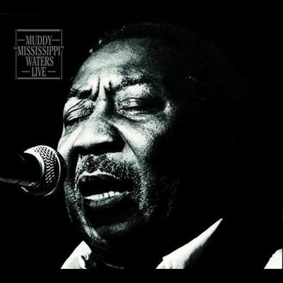 Muddy "Mississippi" Waters Live [Deluxe Edition]