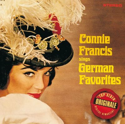 Sings German Favorites