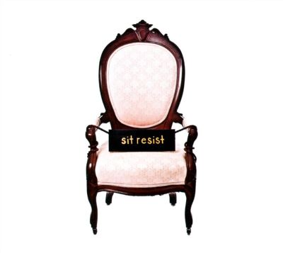 Sit Resist