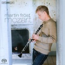Album cover for Mozart by Martin Fröst