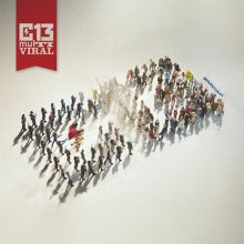 Album cover for MultiViral by Calle 13