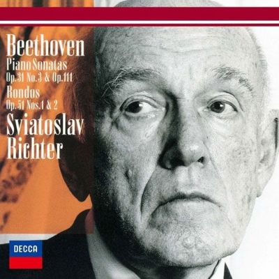 Beethoven: Piano Sonatas Op. 31 No. 3 & Op. 111; Rondos Op. 51 Nos. 1 & 2