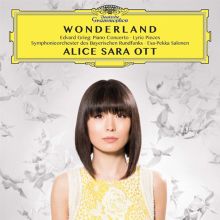 Album cover for Wonderland: Edvard Grieg - Piano Concerto; Lyric Pieces by Alice Sara Ott / Bavarian Radio Symphony Orchestra / Esa-Pekka Salonen