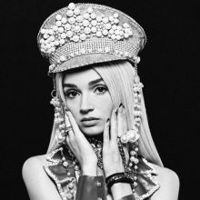 Album cover for Am I A Girl? by Poppy