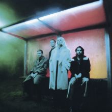 Album cover for Blue Weekend by Wolf Alice