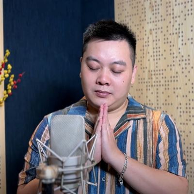 Đường Chân Tu Vạn Dặm: Bài Hát Về Thầy Minh Tuệ