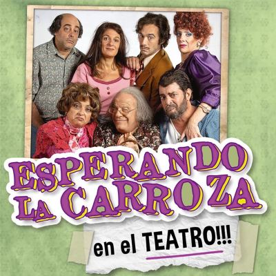 Esperando la Carroza en el Teatro